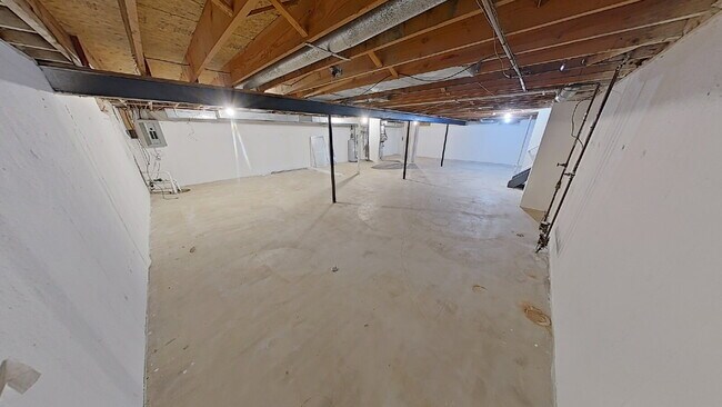 Building Photo - "3-Bedroom Haven with Modern Comforts on South Adele Circle!"