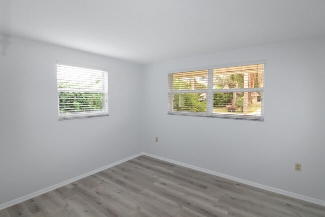 Building Photo - Nokomis Annual Home for Rent