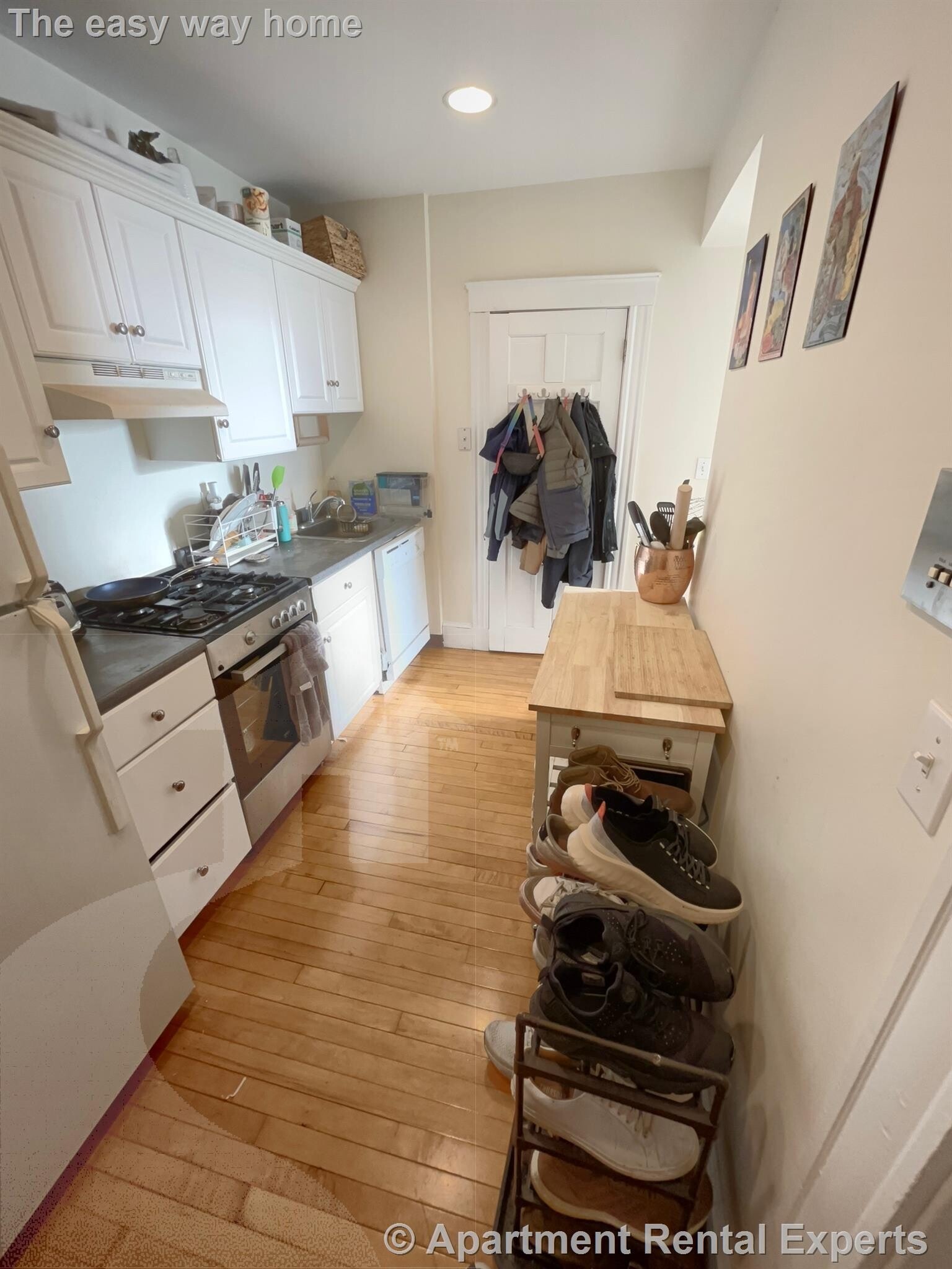 Building Photo - 331 Harvard St