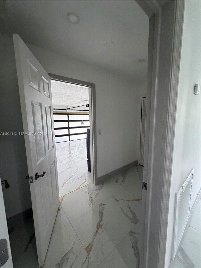 Building Photo - 25800 SW 214th Ave