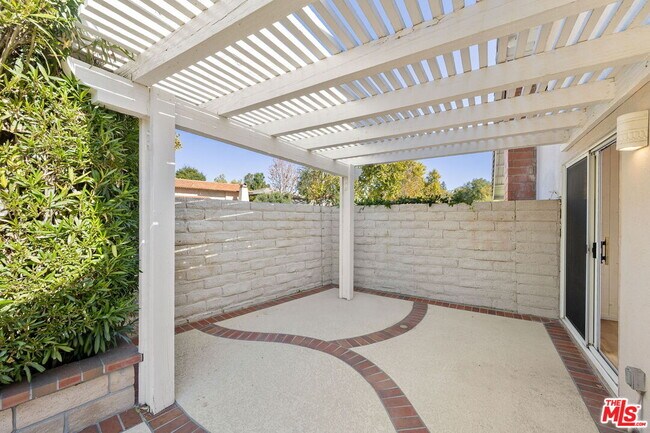 Building Photo - 4231 Orchardview Ct