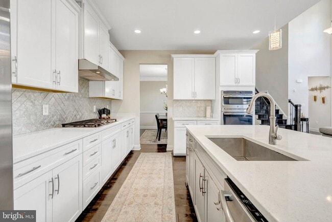 Building Photo - 23311 Silcott Woods Terrace