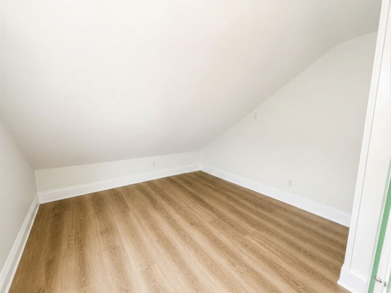 Bedroom 2 - 276 Atlantic St