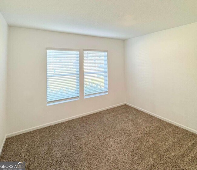 Building Photo - 101 Landing Blvd