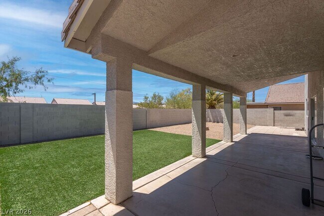 Building Photo - 1109 Devon Downs Ave