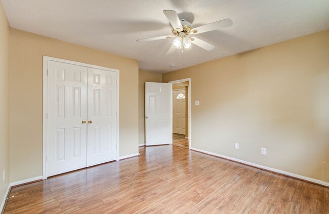Building Photo - 5010 Brower Crest Dr