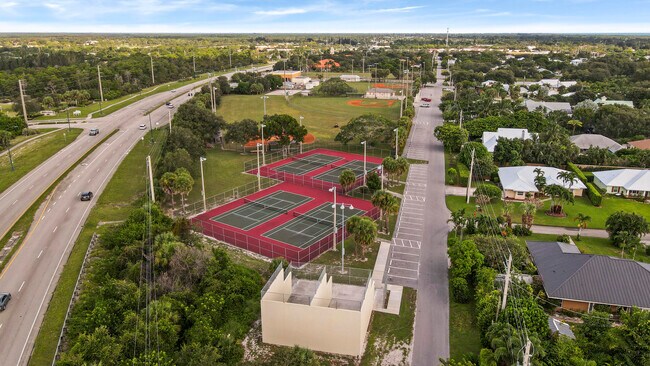 Building Photo - 9155 SE Athena St