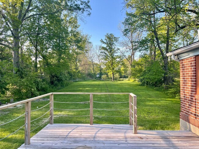 Building Photo - Move-In March & Get 50% Off Your First Month! Charming 2-Bed Northside Home!