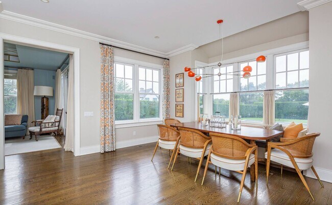 Building Photo - 32 Sagg Rd