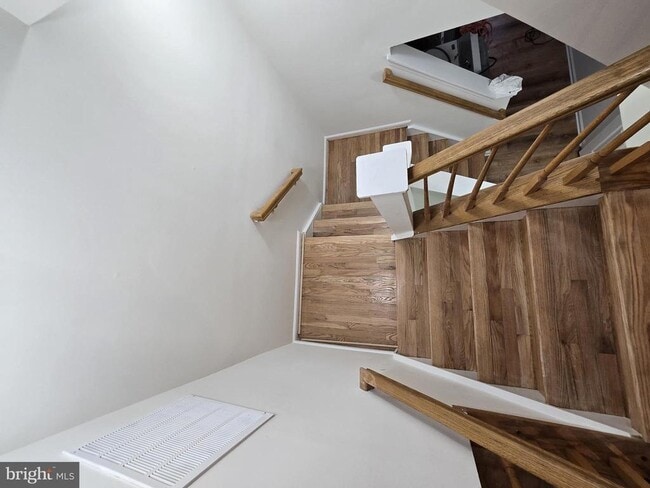 Building Photo - 14134 Darkwood Cir