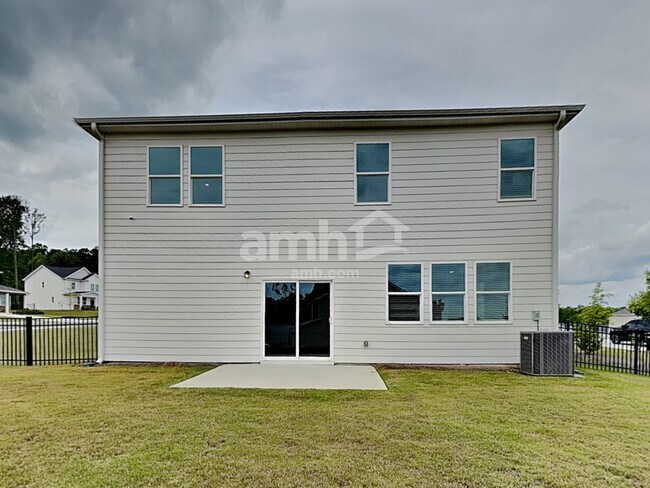 Building Photo - 4080 Chivalry Dr