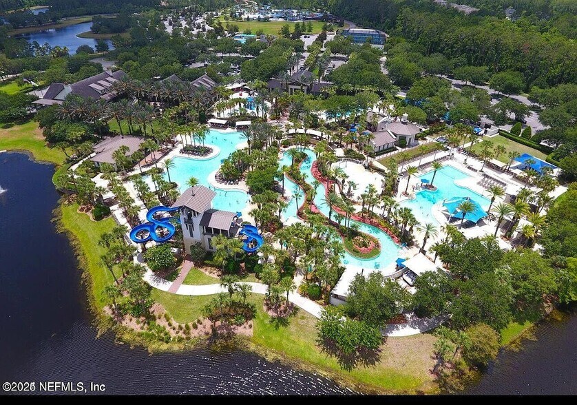 Building Photo - 40 Blue Hampton Dr