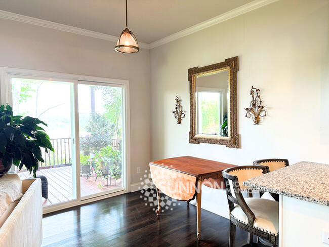 Building Photo - Peaceful 3-Bedroom Retreat with Scenic Vie...