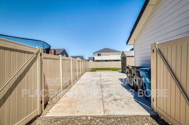 Building Photo - 5117 Lansdale St