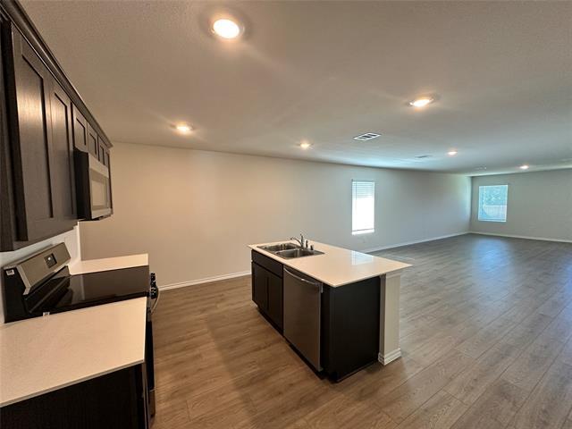 Building Photo - 1153 Northfield Dr