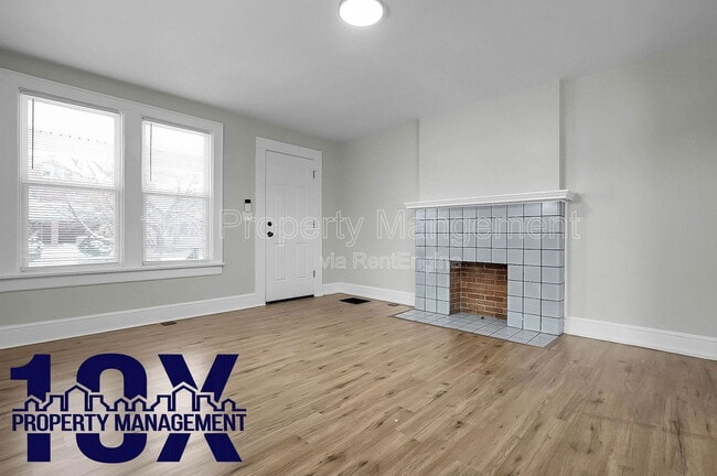 Building Photo - 864 Fairwood Ave