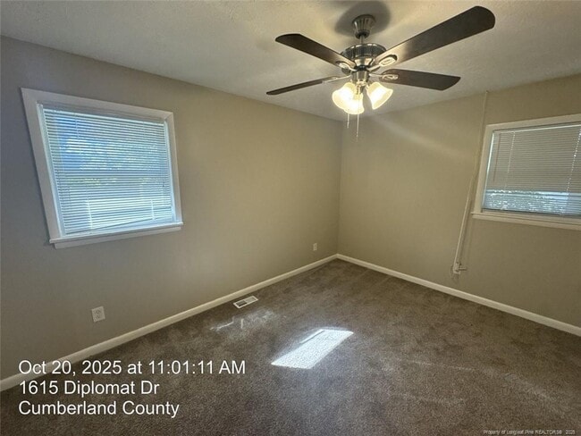 Building Photo - 1615 Diplomat Dr