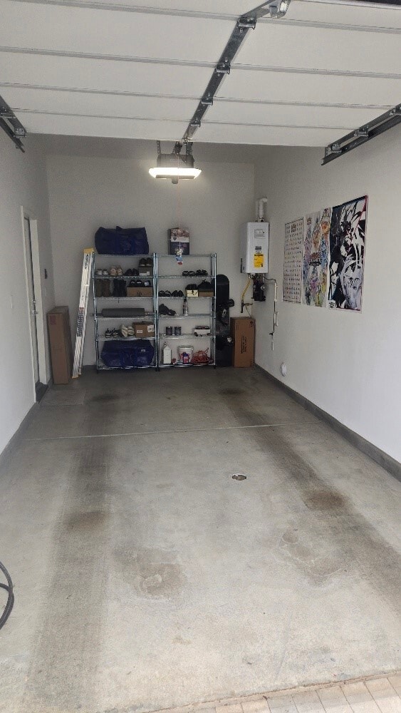 Building Photo - 2456 E Encanto Pso