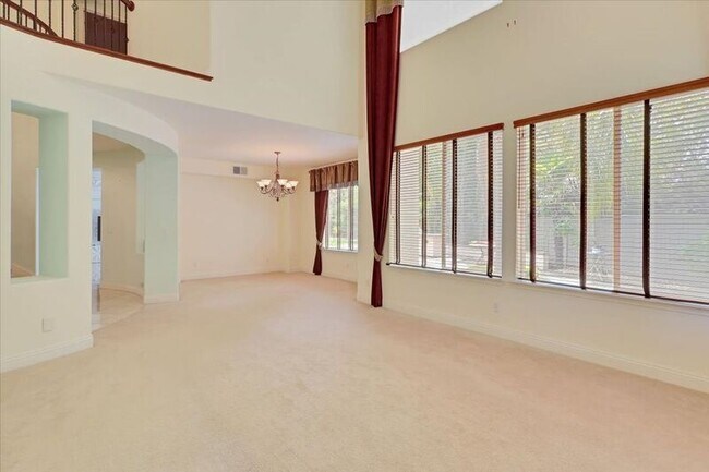 Building Photo - 208 Otter Glen Ct
