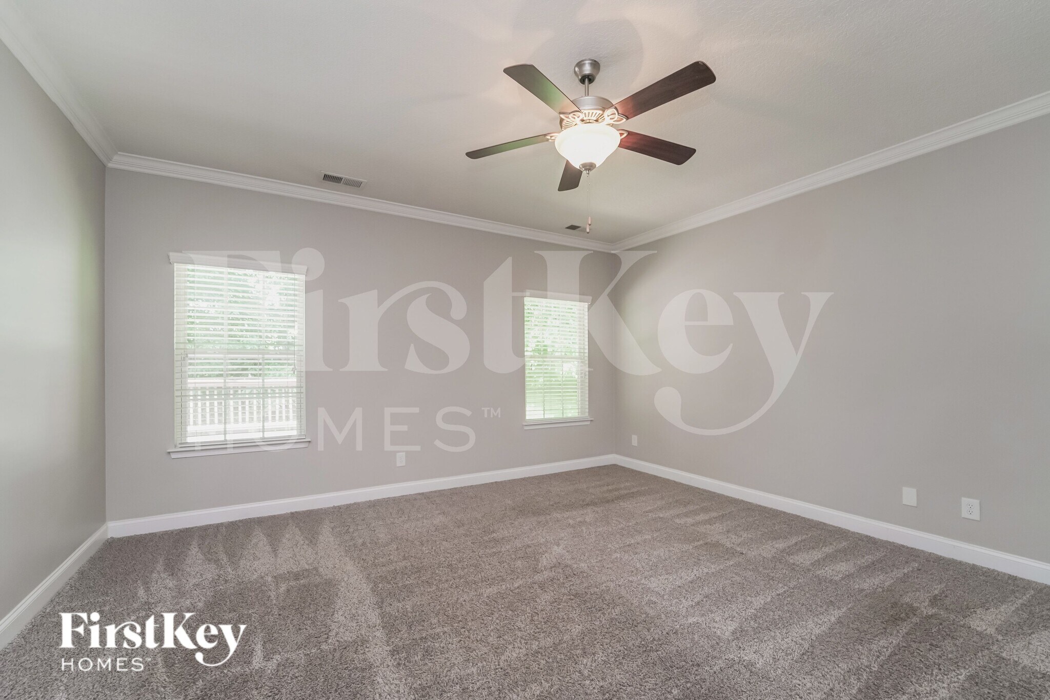 Building Photo - 2408 Kinmere Dr