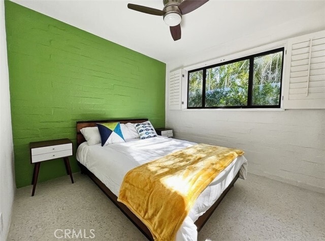 Building Photo - 1523 E San Lorenzo Rd