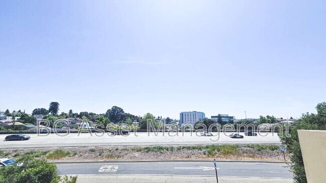 Building Photo - 1459 MacArthur Blvd