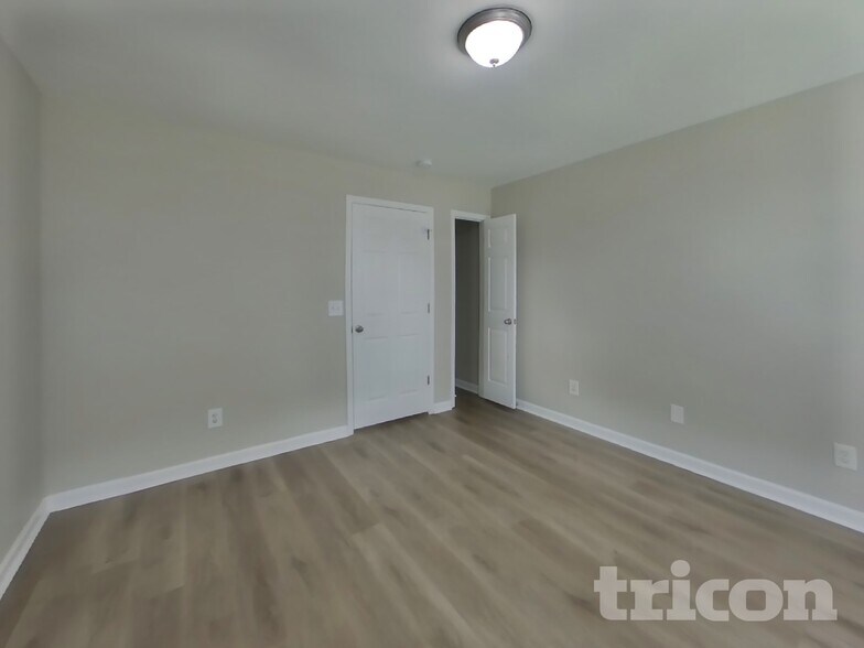 Building Photo - 116 Cimmaron Dr