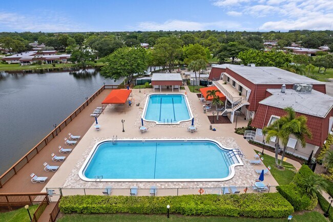 Building Photo - 315 Cape Cod Cir