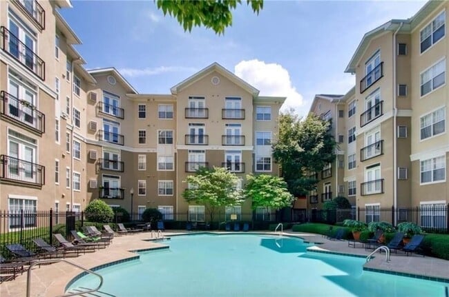 Building Photo - 800 Peachtree St NE