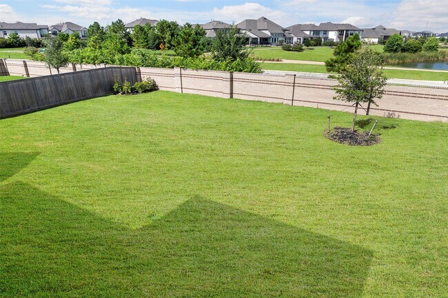 Building Photo - 11307 Cosmopolitan Dr