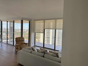 Building Photo - 19355 Turnberry Way