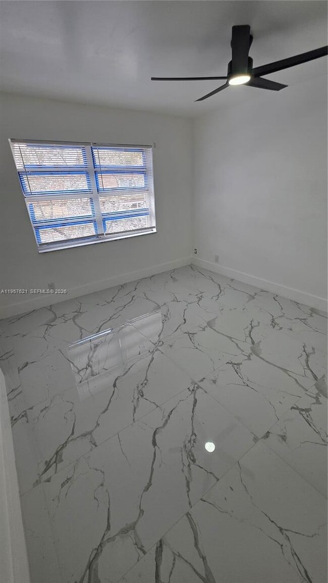 Building Photo - 7085 W Sunrise Blvd