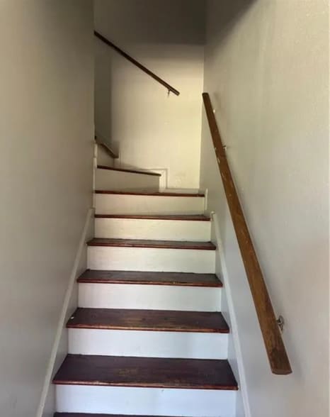 Building Photo - 10821 Roger Dr