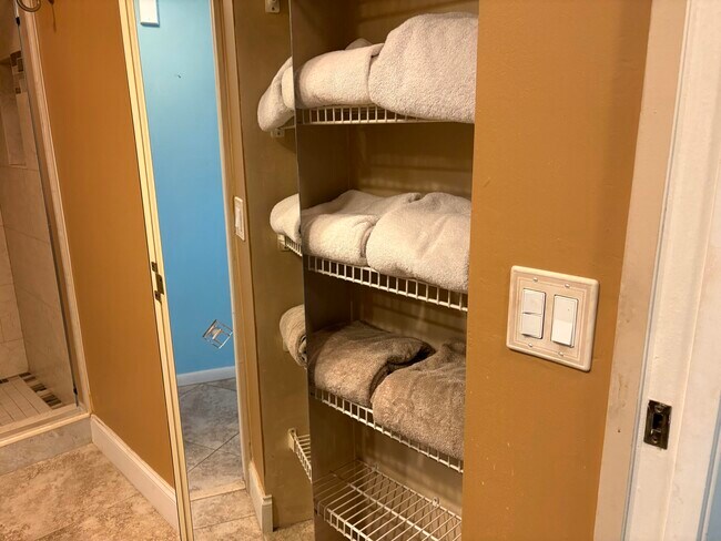 Building Photo - 2501 Antigua Terrace