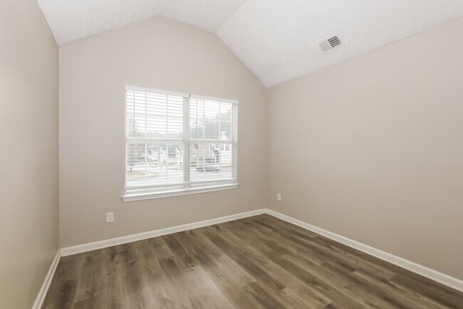 Building Photo - 2365 Brookgate Way