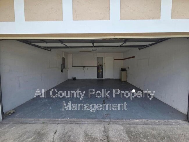 Building Photo - 1410 Bramblewood Dr