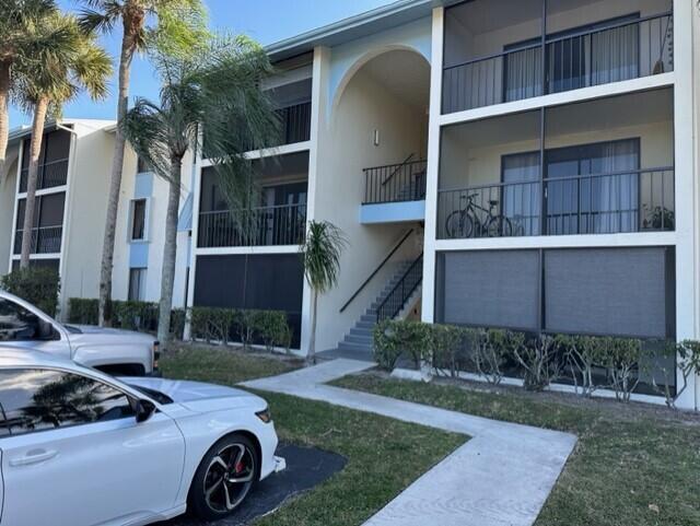 Building Photo - 1106 Green Pine Blvd