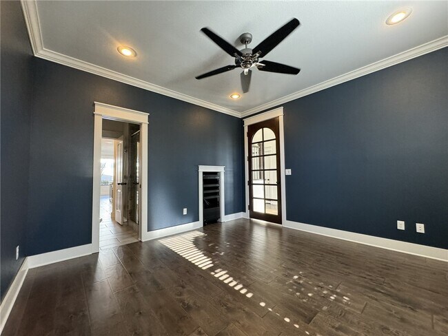 Building Photo - 21 S Prairie Dunes Dr