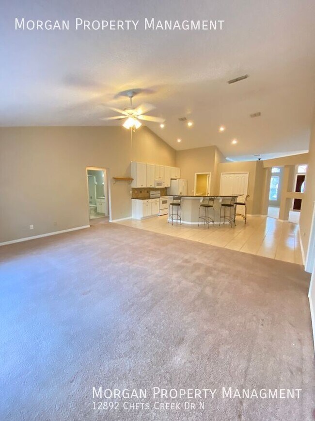 Building Photo - Immaculate home in JOHNS CREEK!