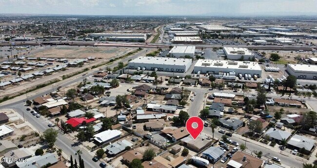 Building Photo - 9351 Carranza Dr
