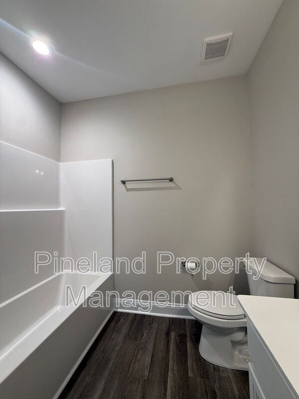 Building Photo - 4732 Mastercraft Ct