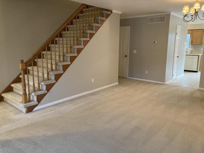 Building Photo - 4705 Weatherhill Dr