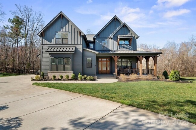 Building Photo - 180 Twin Sisters Ln