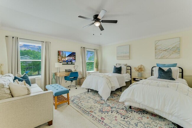 Building Photo - 803 Crocus Dr