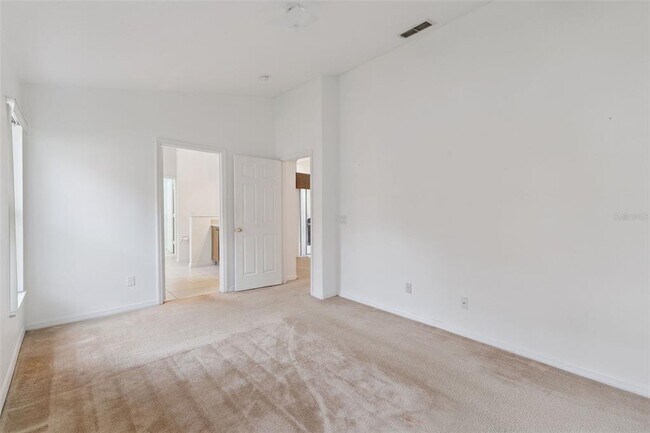 Building Photo - 1346 Solana Cir
