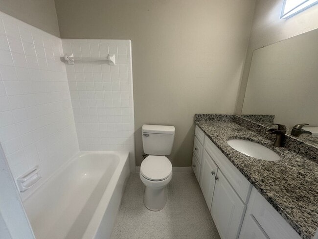 Building Photo - Perfection!!