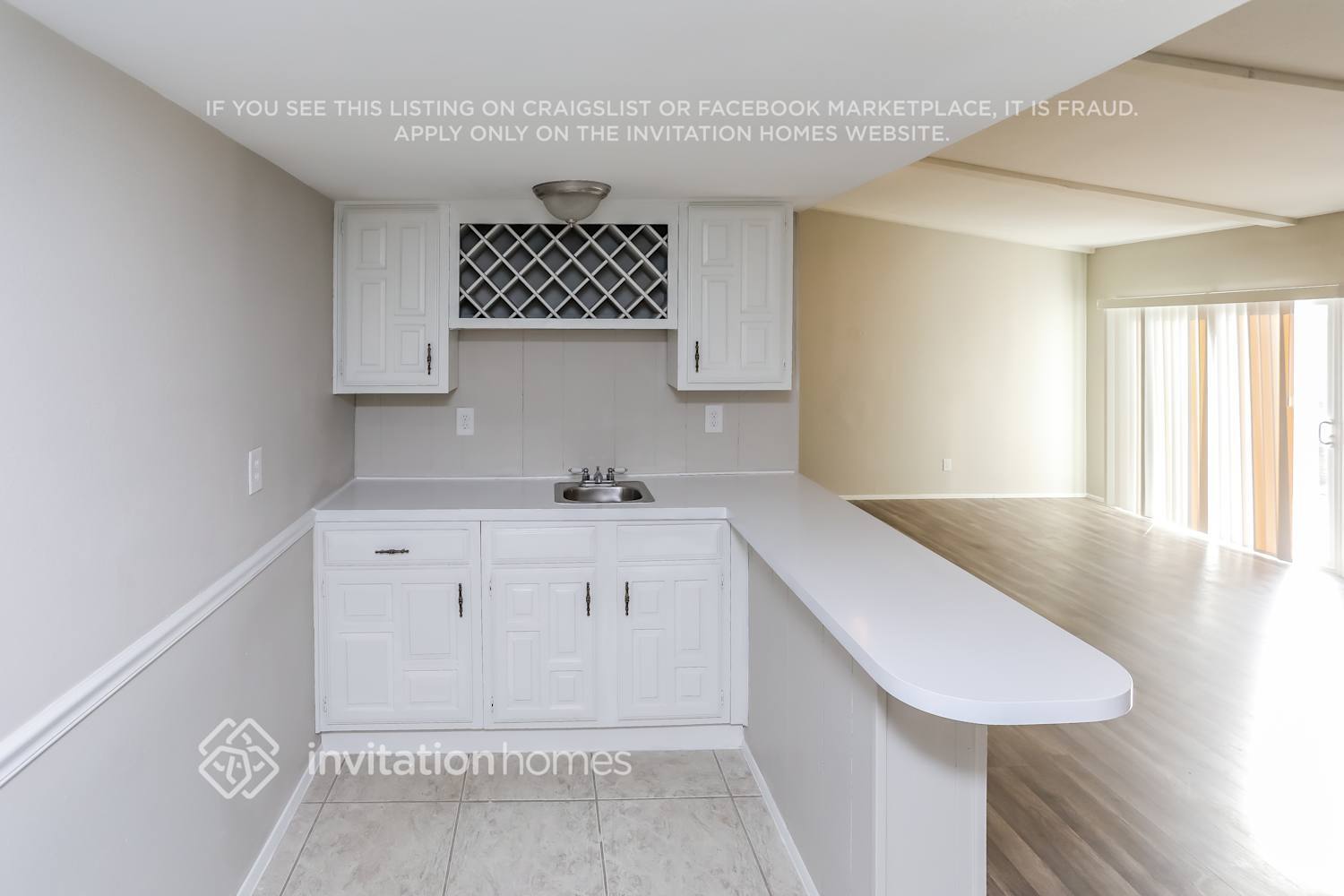 Building Photo - 553 Shadowcrest Ln