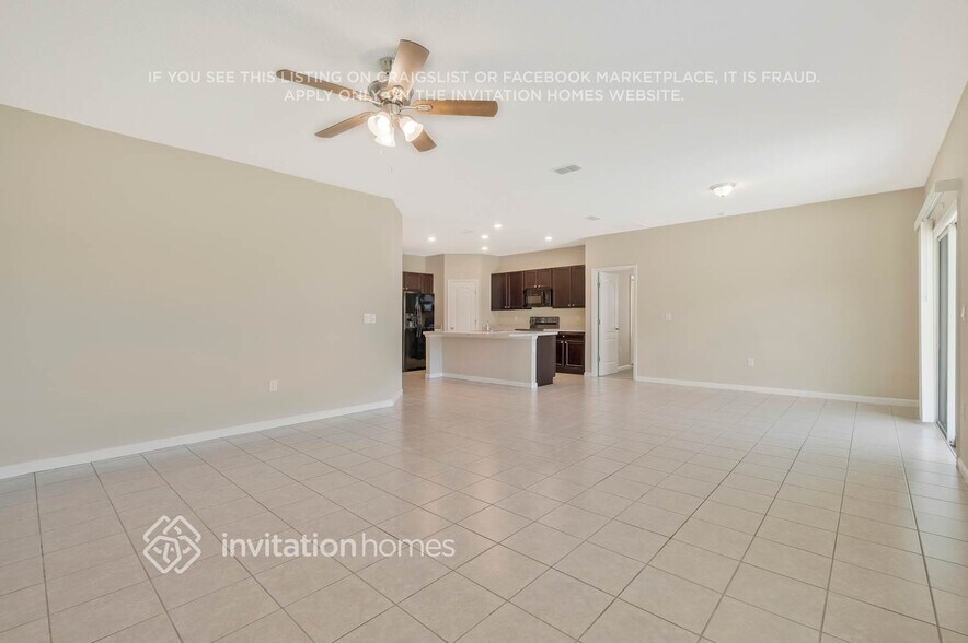 Building Photo - 240 Stone Arbor Ln