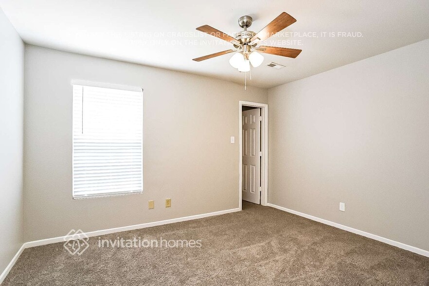 Building Photo - 1628 Bray Dr