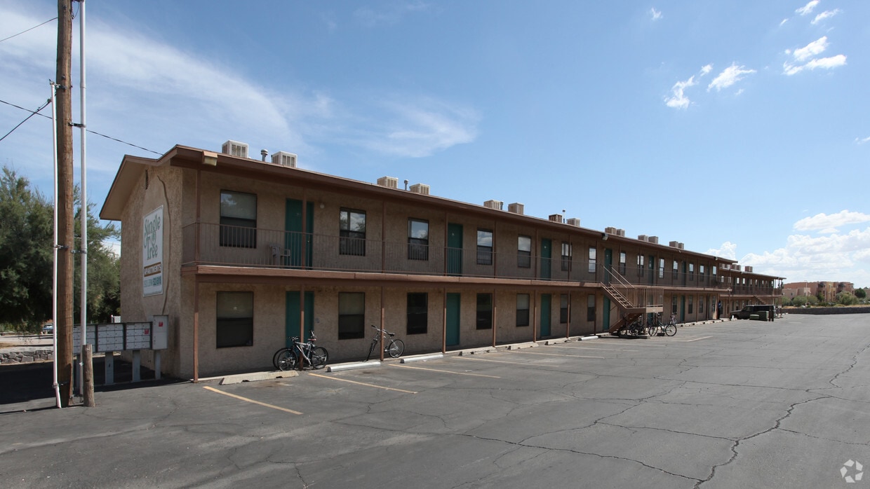 Single Tree Apartments - 2420 S Espina St Las Cruces NM 88001 | Apartment  Finder